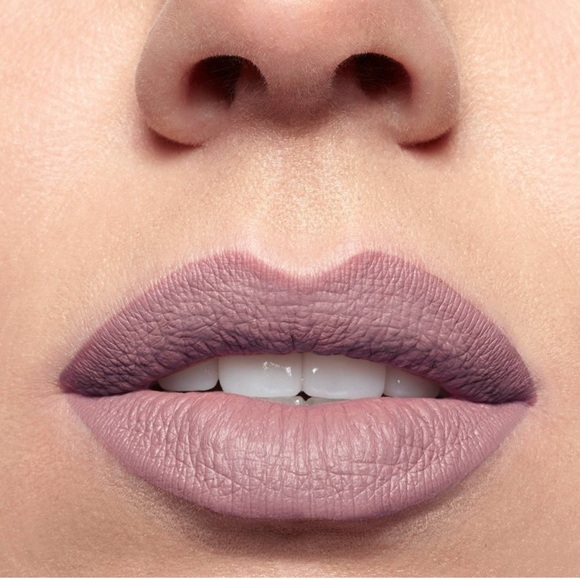 NEW STILA STAY ALL DAY LIQUID LIPSTICK BACI NUDE PINK MINI TRAVEL SIZE 1.5 ml - Picture 6 of 12